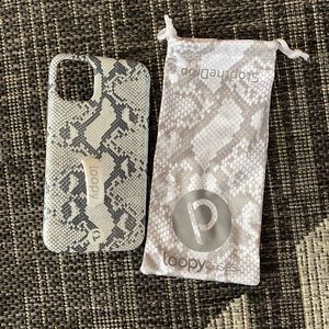 Loopy case iPhone 11 (6.1 screen) snakeskin righty